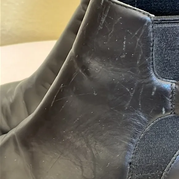 COLE HAAN :: BOOTIES