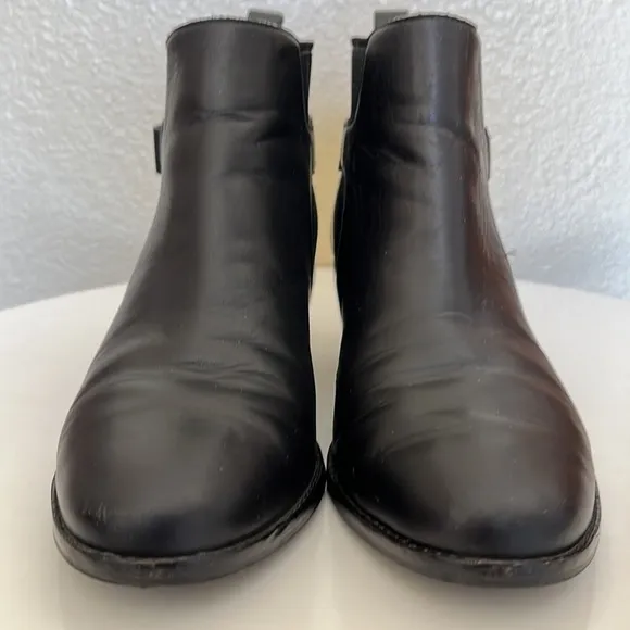 COLE HAAN :: BOOTIES