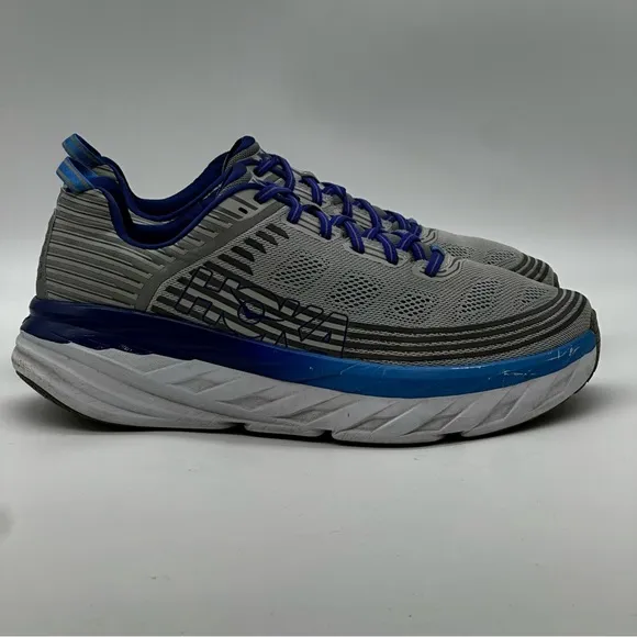 Hoka Bondi 6 Sneakers. Size 11