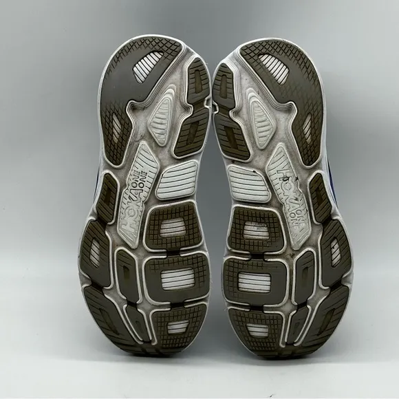 Hoka Bondi 6 Sneakers. Size 11