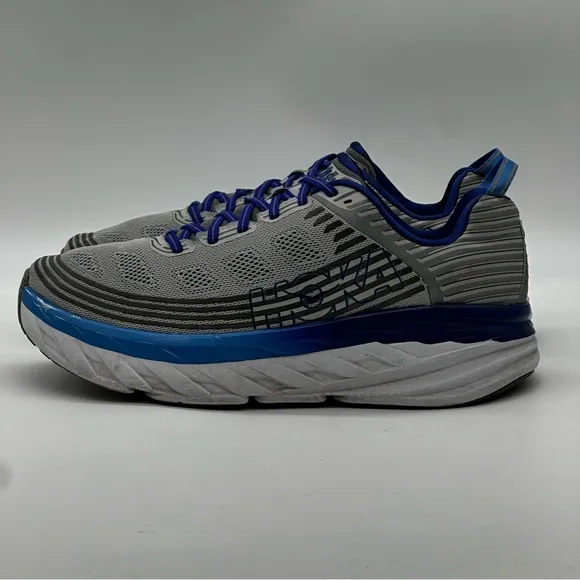 Hoka Bondi 6 Sneakers. Size 11